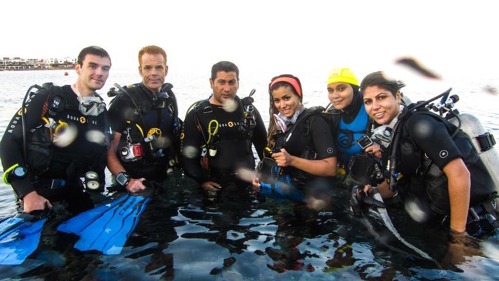 Hostal Deep Blue Divers *